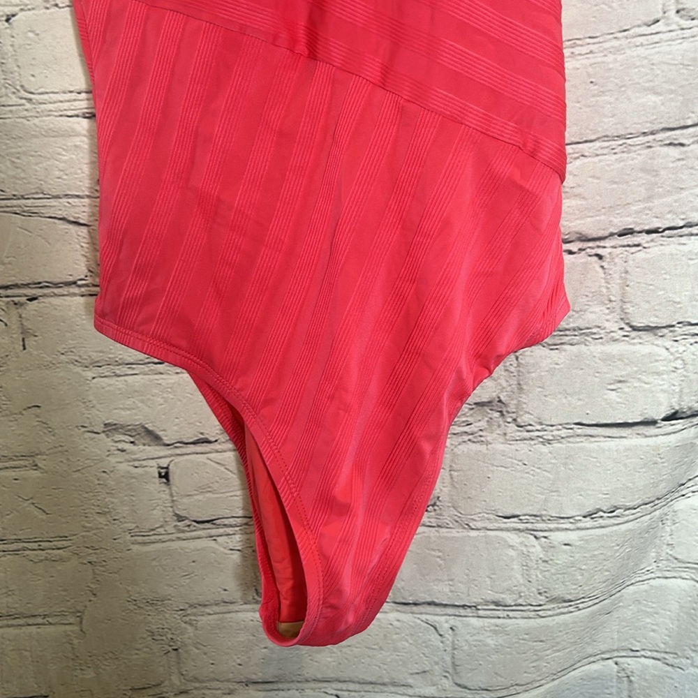 La Blanca Coral Pink One-Shoulder Pink One-Piece Swimsuit Size 10 - Picture 4 of 9